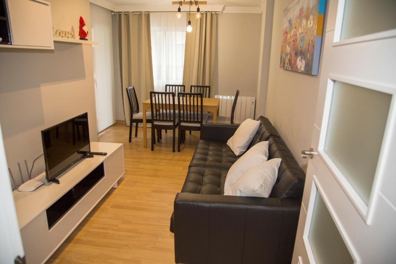 Apartamento Reus 2 - Parking Gratuito Экстерьер фото