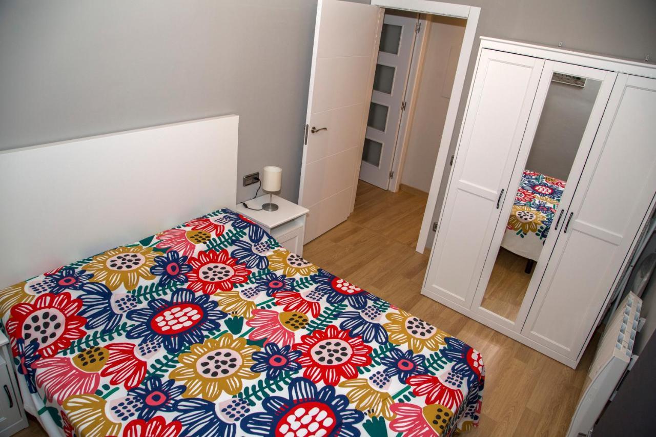 Apartamento Reus 2 - Parking Gratuito Экстерьер фото
