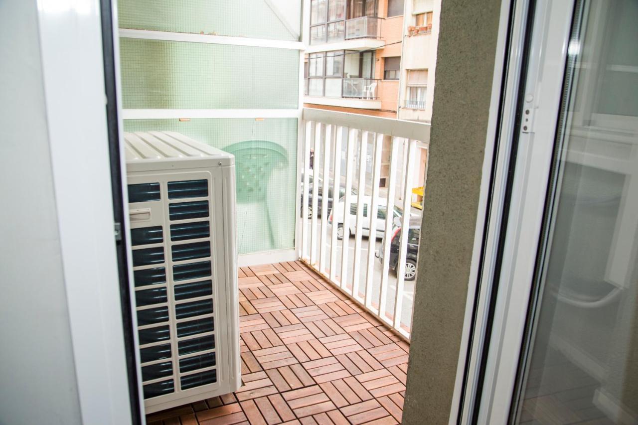Apartamento Reus 2 - Parking Gratuito Экстерьер фото