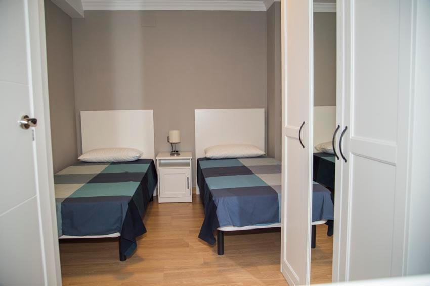 Apartamento Reus 2 - Parking Gratuito Экстерьер фото